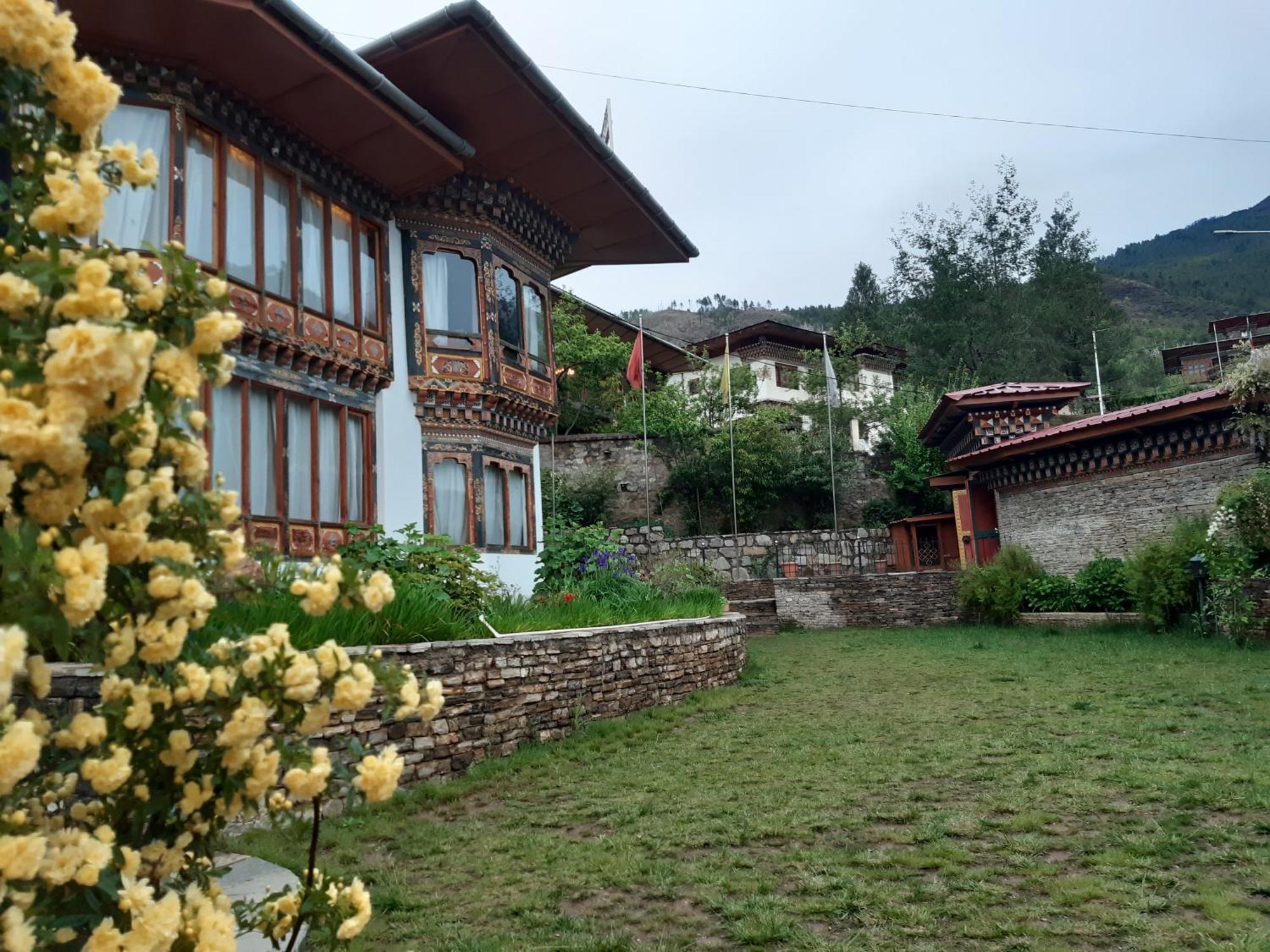 Kisa Villa Thimphou Extérieur photo